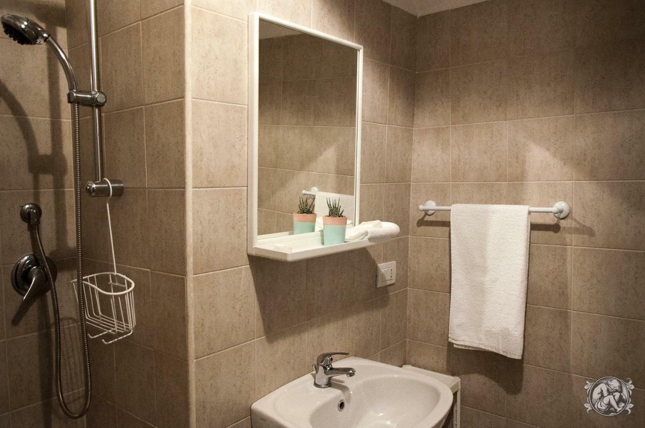 Gli Amanti Del Sogno Hotel กอนแวร์ซาโน ภายนอก รูปภาพ