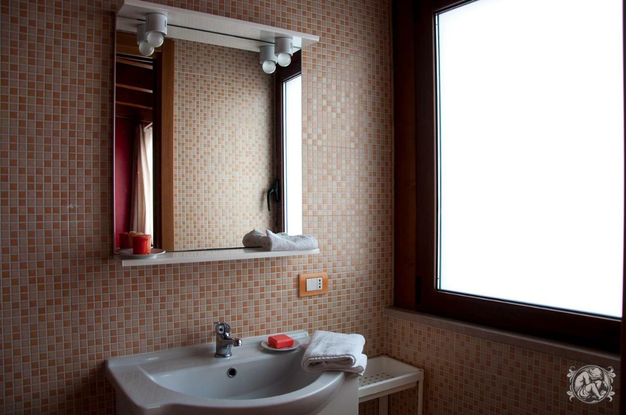 Gli Amanti Del Sogno Hotel กอนแวร์ซาโน ภายนอก รูปภาพ