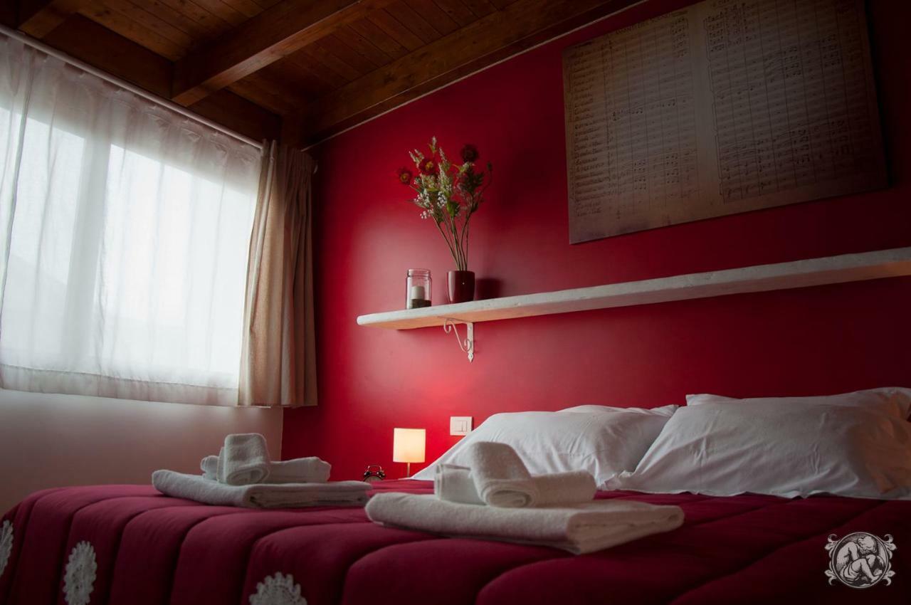 Gli Amanti Del Sogno Hotel กอนแวร์ซาโน ภายนอก รูปภาพ