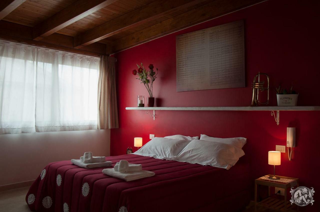 Gli Amanti Del Sogno Hotel กอนแวร์ซาโน ภายนอก รูปภาพ